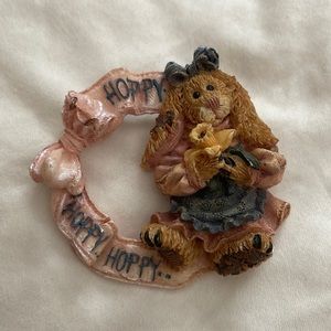 Boyds Bear “hoppy hoppy hoppy” Easter Pin